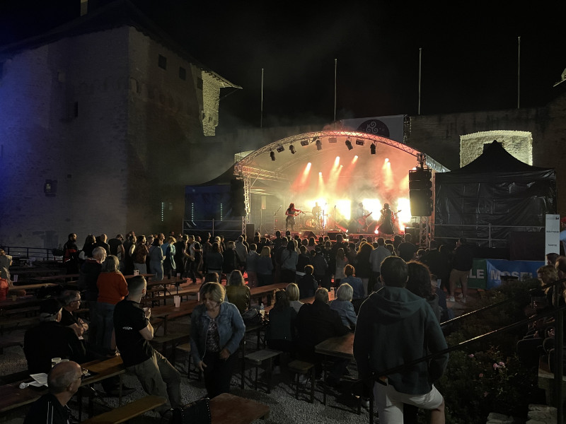 Festivals & Spectacles