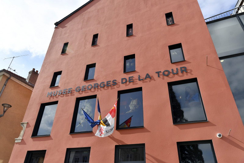 gdlt-facade-photo-facebookjpg-56